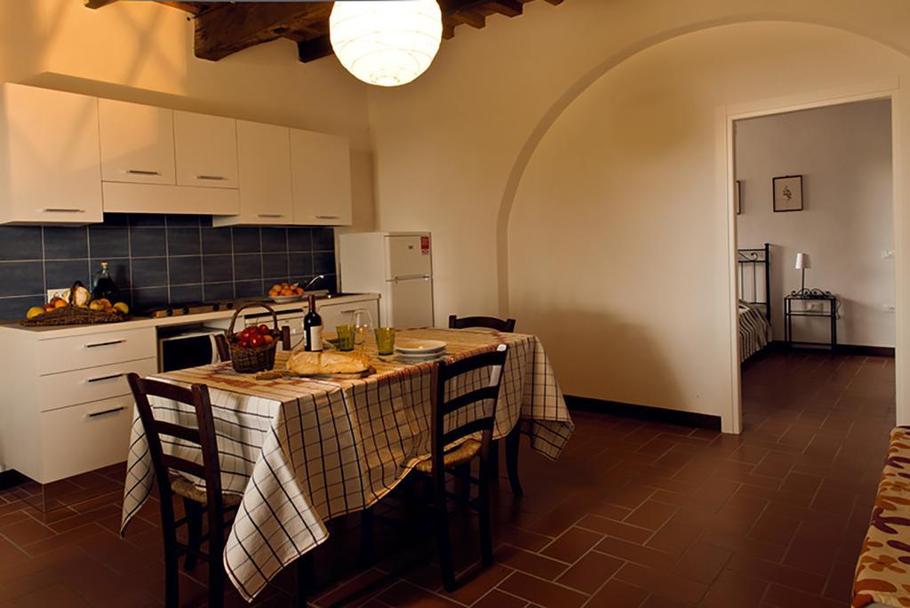 Agriturismo Poggio Agli Ulivi Riotorto Buitenkant foto