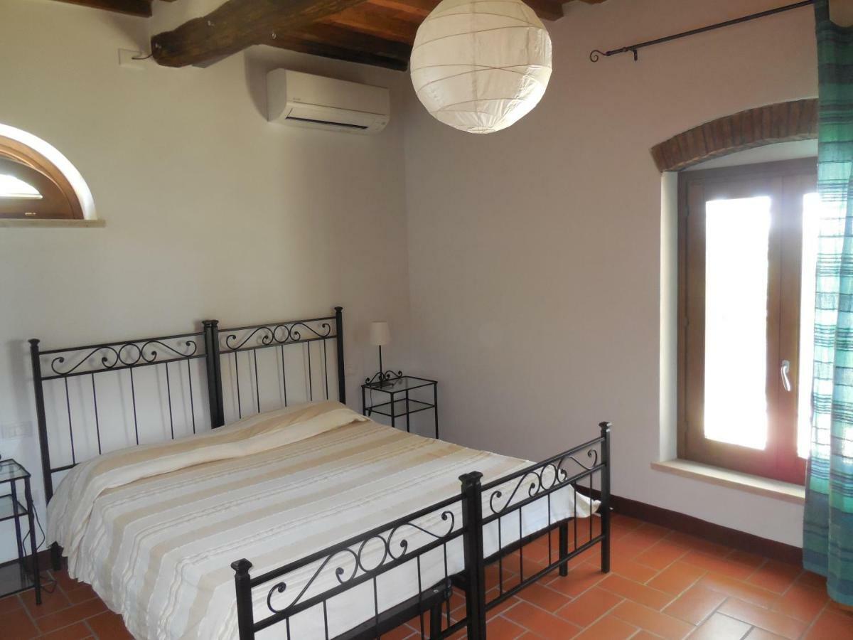 Agriturismo Poggio Agli Ulivi Riotorto Buitenkant foto